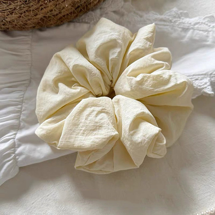 Grand Chouchou Satiné Style Coréen — Accessoire Cheveux Doux & Élastique